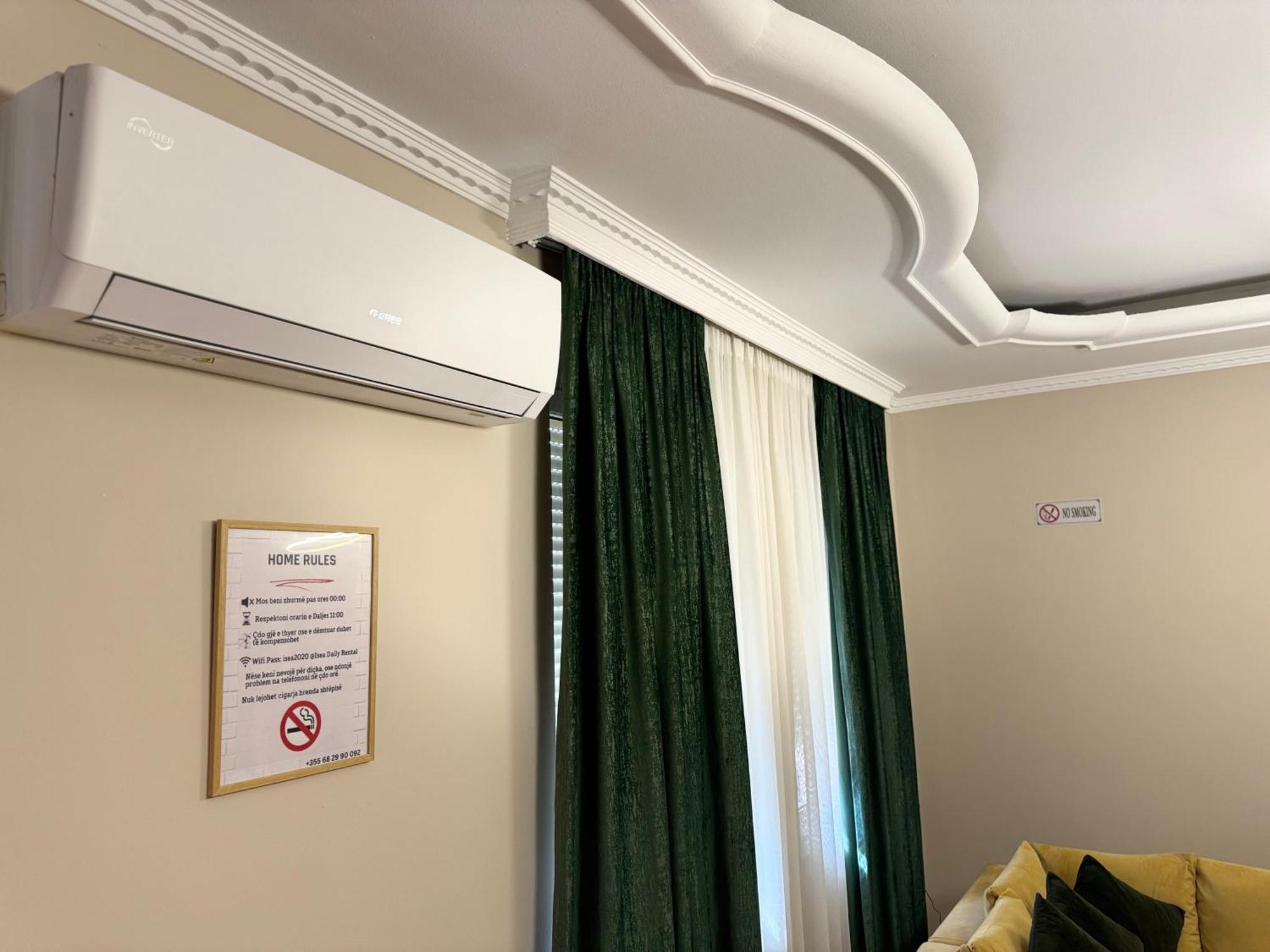 Golden Dublex Tirana Apartment Bagian luar foto