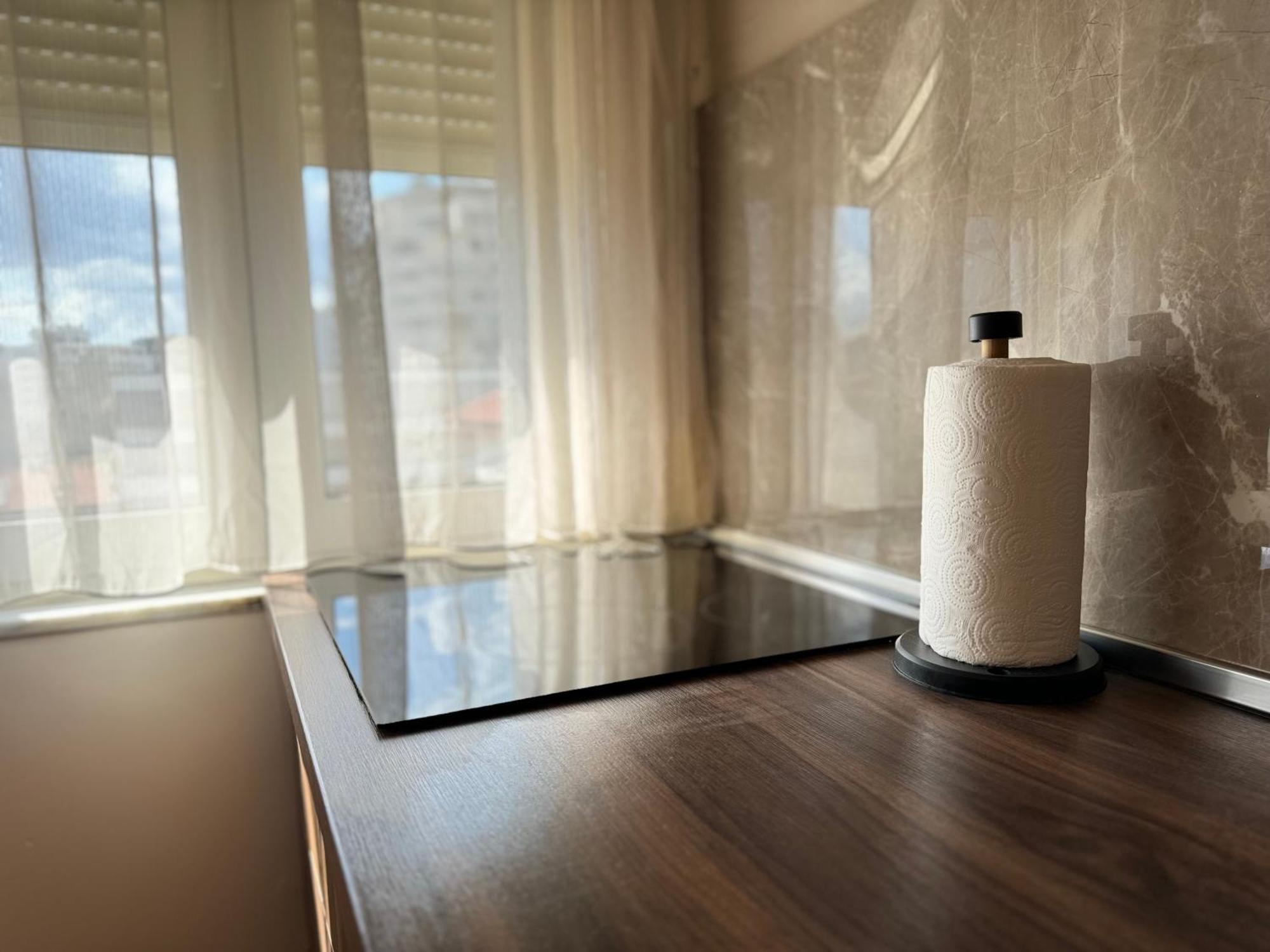 Golden Dublex Tirana Apartment Bagian luar foto